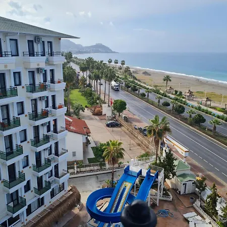 Отель Sun Fire 4*